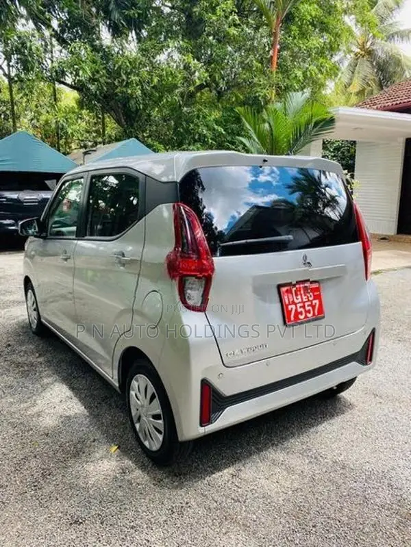 Mitsubishi eK Wagon M GRADE-SAFETY- 2024