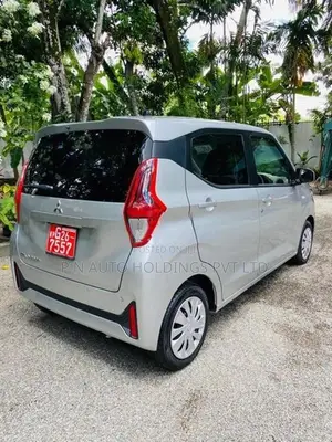 Mitsubishi eK Wagon M GRADE-SAFETY- 2024