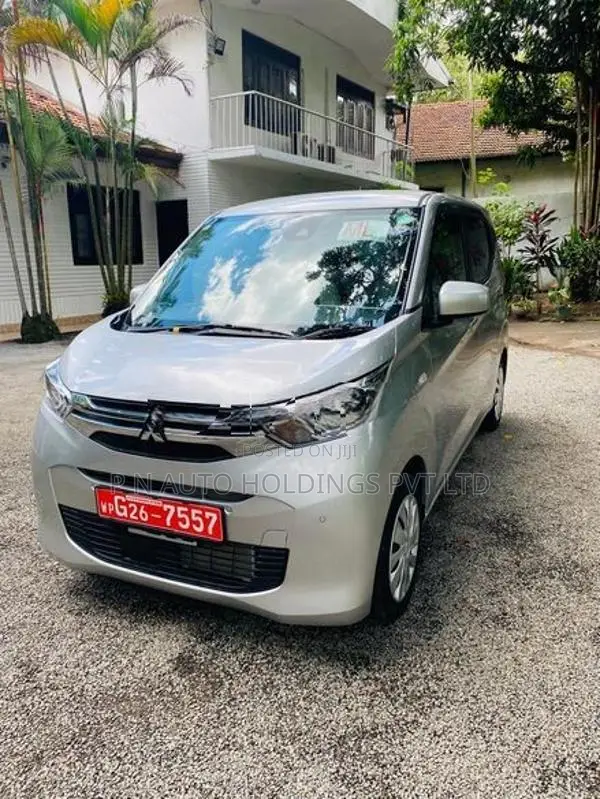 Mitsubishi eK Wagon M GRADE-SAFETY- 2024