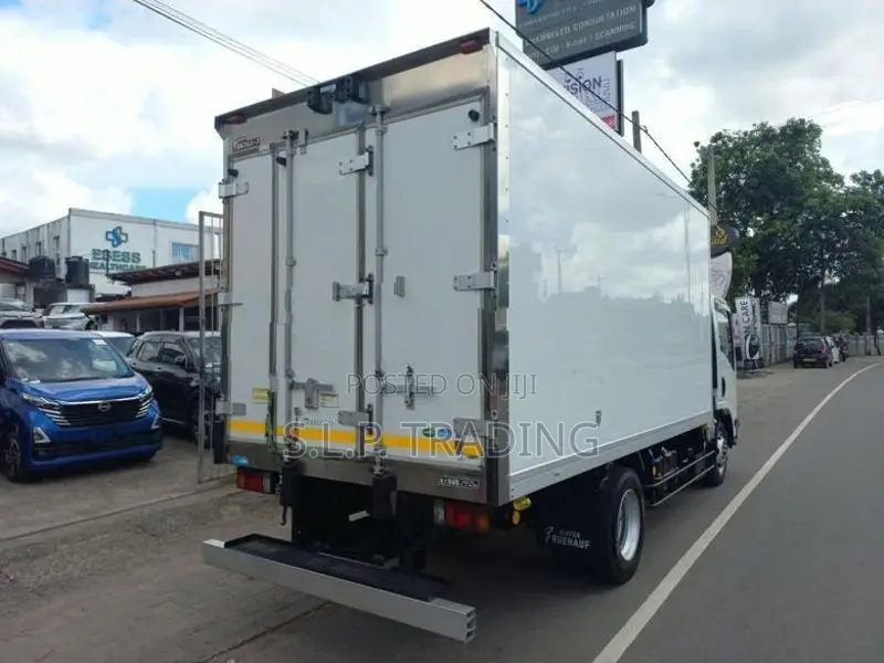 Isuzu Elf 14.5 MANUAL 6 NUT 2018
