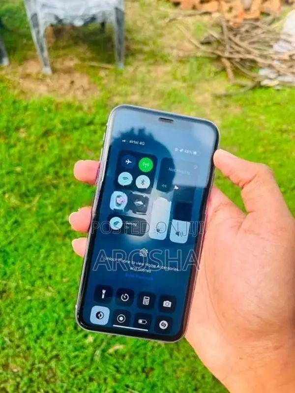 Apple iPhone 11 (Used)