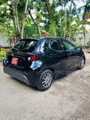 Toyota Yaris X GRADE-SAFETY 2023