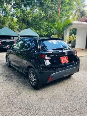Toyota Yaris X GRADE-SAFETY 2023