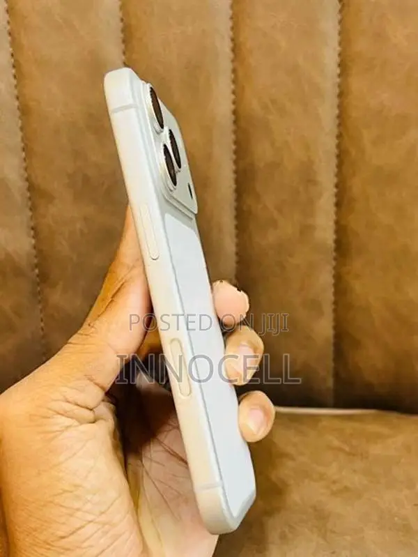 Apple iPhone 17 Pro 256GB (Used)