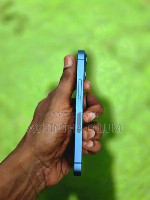 Apple iPhone 13 mini (Used)