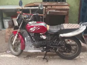 Bajaj CT100 2012