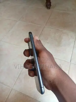 Apple iPhone 11 (Used)