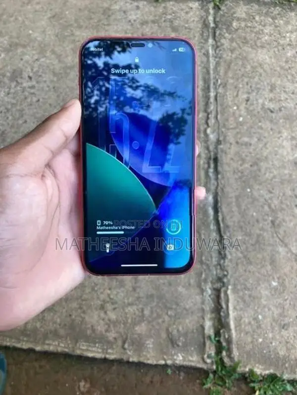 Apple iPhone 12 (Used)
