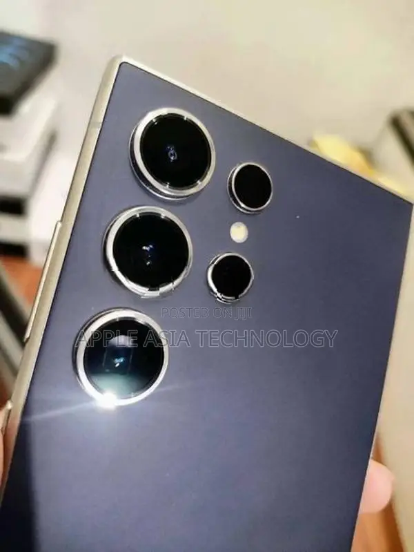 Samsung Galaxy S24 Ultra (Used)