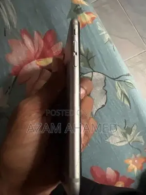 Apple iPhone 6S (Used)