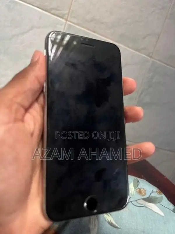 Apple iPhone 6S (Used)