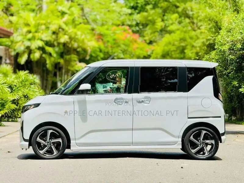 Suzuki Wagon R Move Premium RS 2025