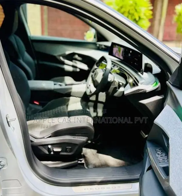 Peugeot 5008 Premium GTLine 2025