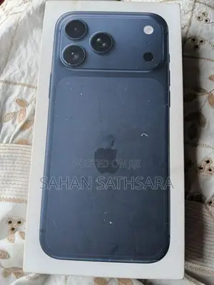 Apple iPhone 17 Pro Max (Used)