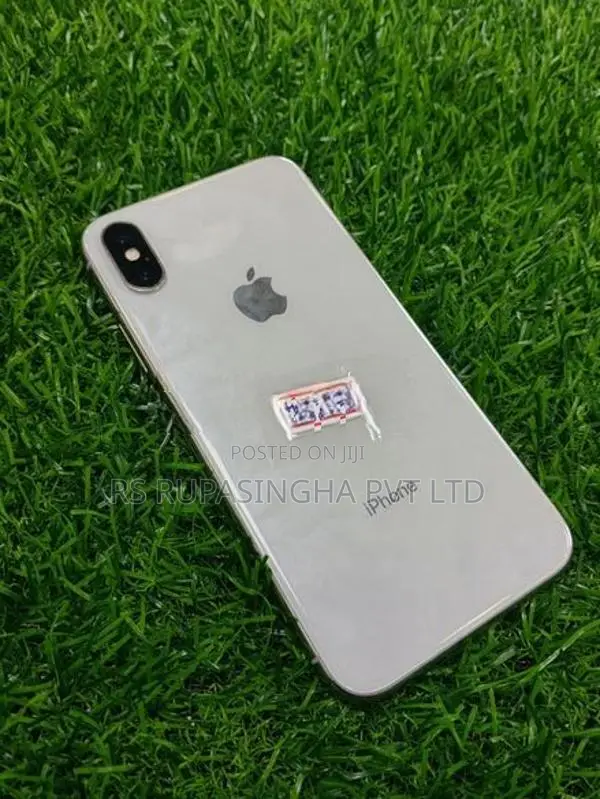 Apple iPhone X (Used)