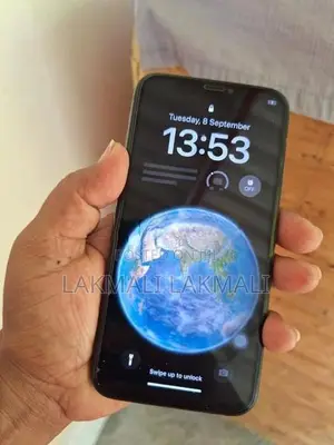 Apple iPhone X (Used)