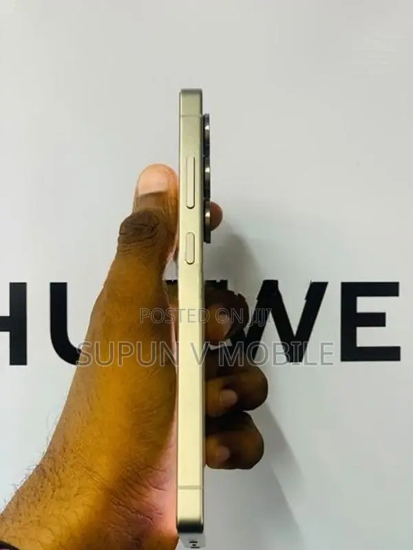Samsung Galaxy S25 Ultra (Used)