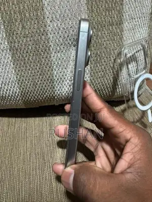 Apple iPhone 15 Pro (Used)