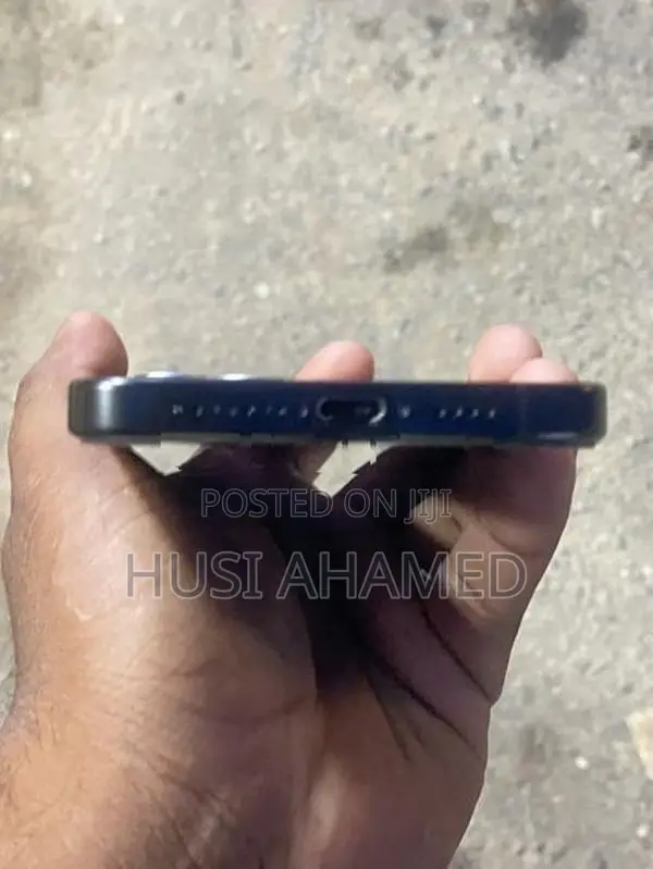 Apple iPhone 16 Pro Max (Used)