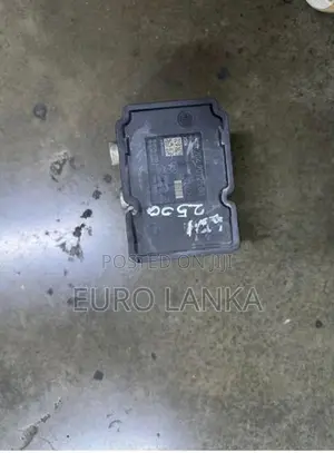 Mercedes Benz W204 ABS Unit