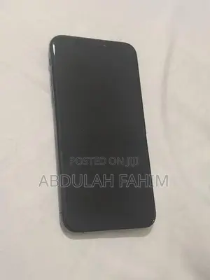 Apple iPhone XS (Used)