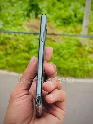 Apple iPhone 11 Pro (Used)