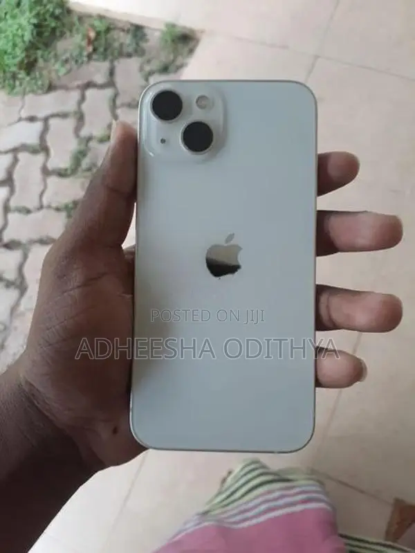 Apple iPhone 13 (Used)