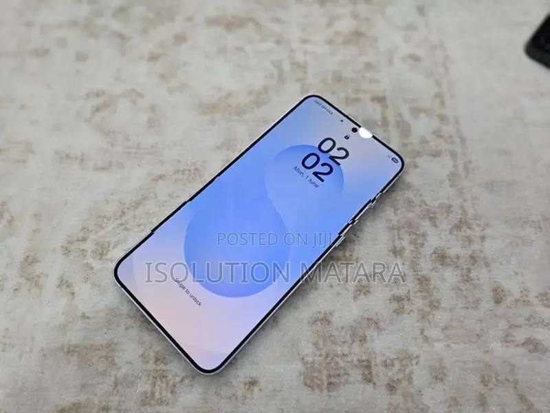 Samsung Galaxy S25 5G plus (Used)