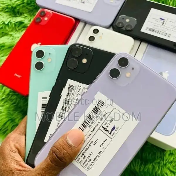 Apple iPhone 11 128GB Fullset Box (Used)