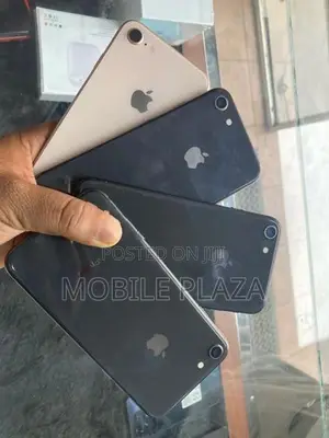 Apple iPhone 8 64GB (Used)