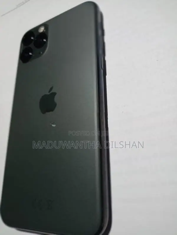 Apple iPhone 11 Pro (Used)