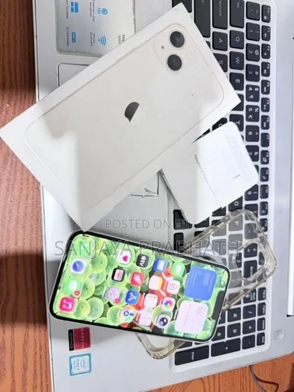 Apple iPhone 13 (Used)