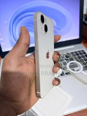 Apple iPhone 13 (Used)