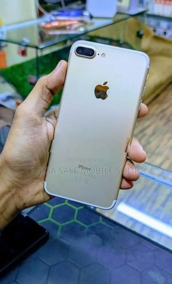 Apple iPhone 7 Plus 128GB (Used)