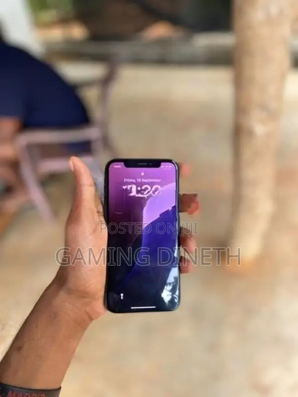 Apple iPhone XS 256GB (Used)