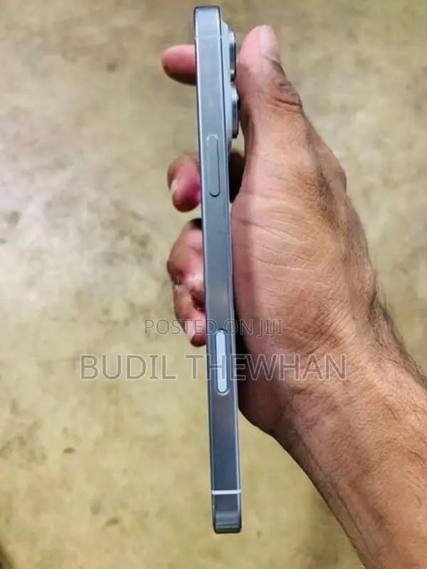 Apple iPhone 16 Pro Max (Used)