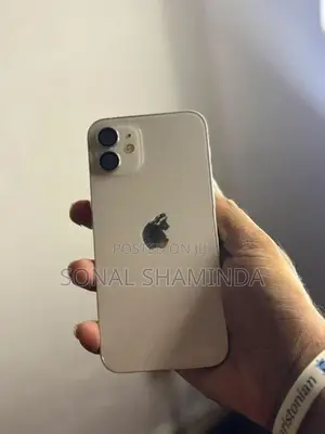 Apple iPhone 12 White (Used)