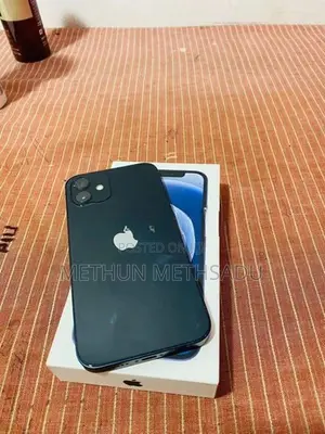 Apple iPhone 12 (Used)