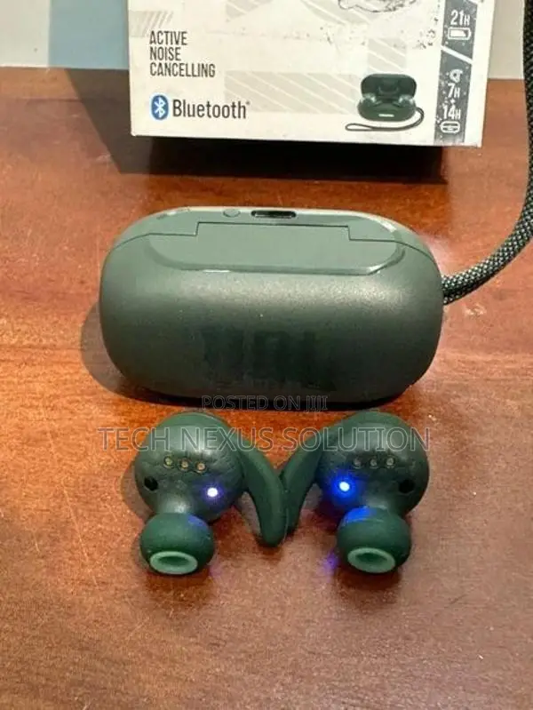 JBL Reflect Mini NC wireless