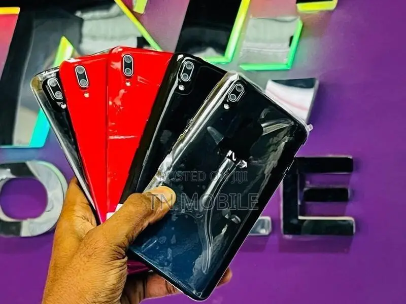 Vivo Y93 6GB/128GB (Used)