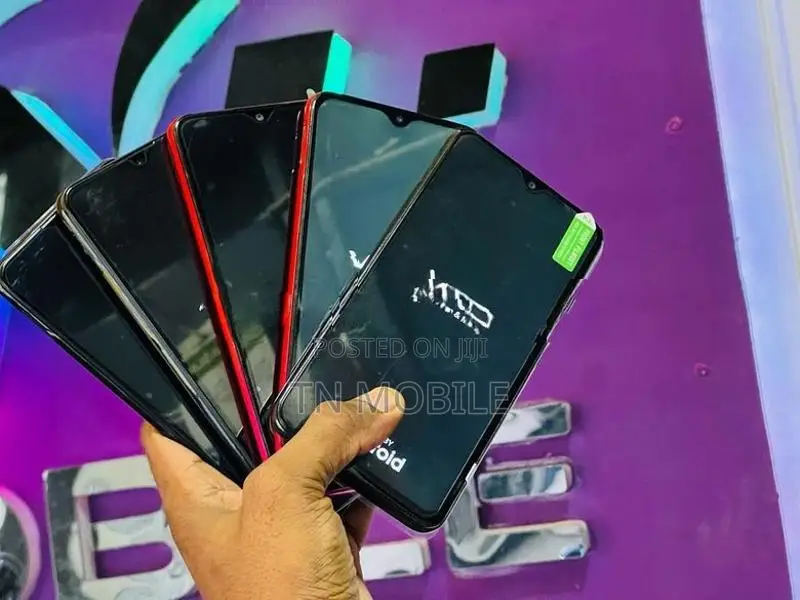 Vivo Y93 6GB/128GB (Used)