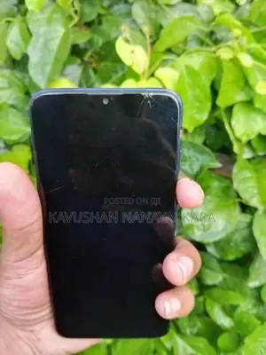 Realme 8 (Used)