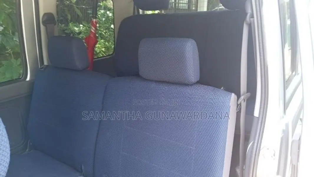 Daihatsu Hijet 2011