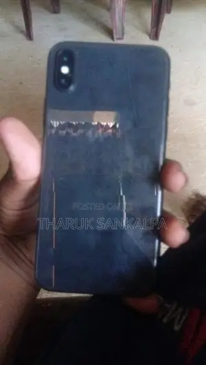 Apple iPhone X (Used)
