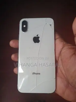Apple iPhone XS (Used)