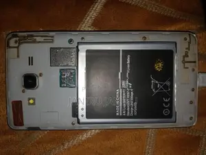 Samsung Galaxy On7 (Used)