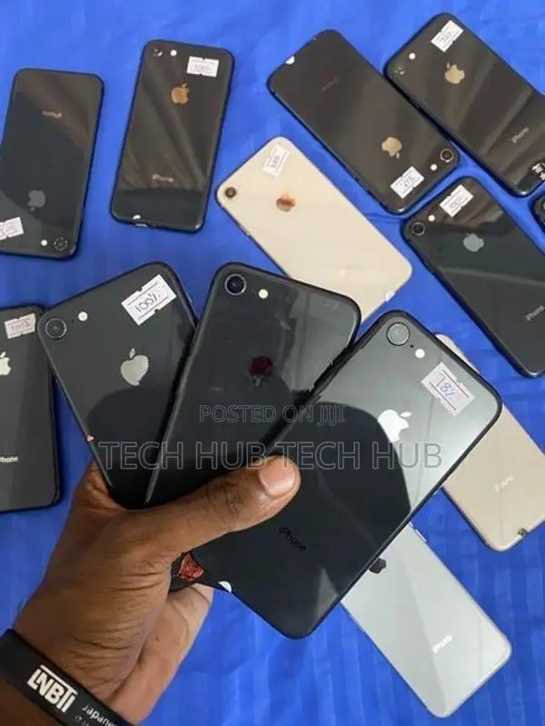 Apple iPhone 8 (Used)