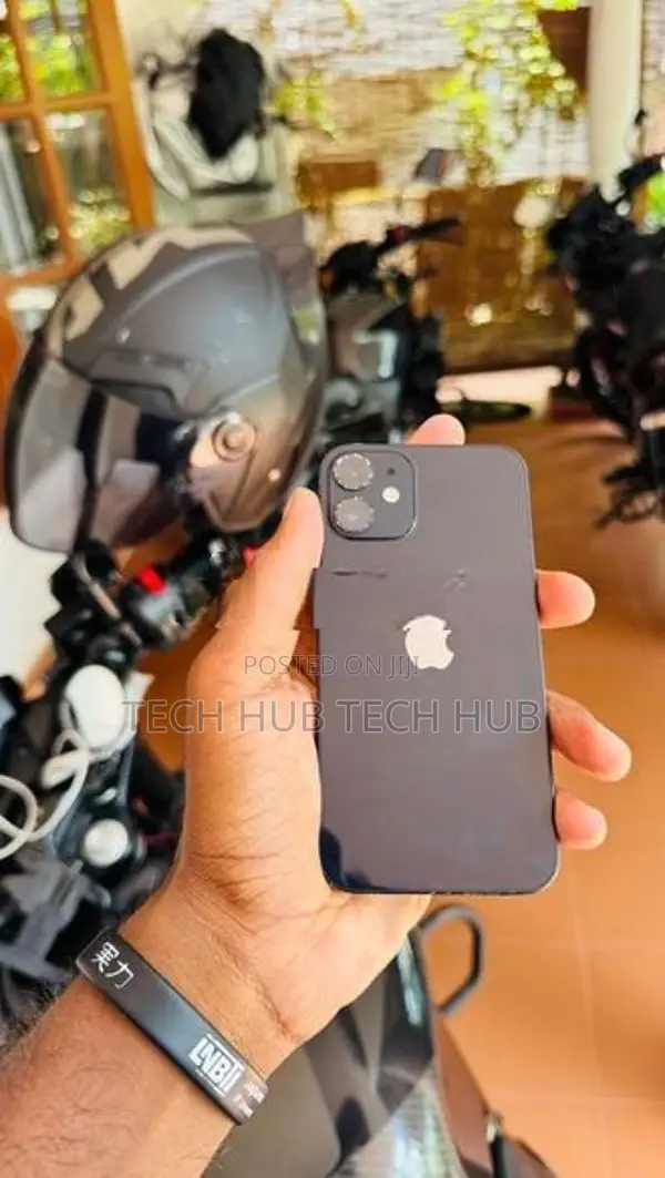 Apple iPhone 12 mini (Used)