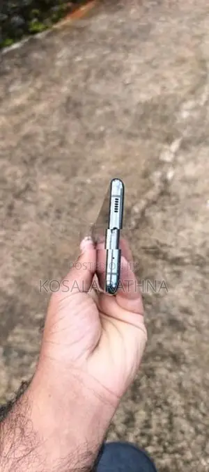 Samsung Galaxy S20 Ultra (Used)