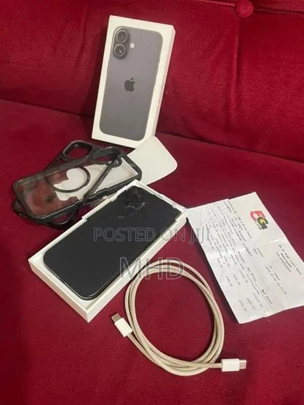 Apple iPhone 16 128GB (Used)